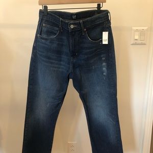 NWT Gap dark wash ankle crop, raw edge jeans - Size 8 / 29